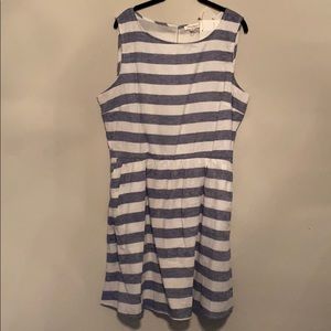 Beach lunch lounge collection linen dress